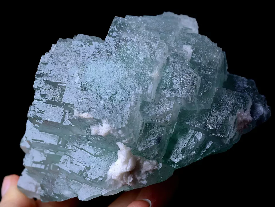 785.0g Newly DISCOVERED RARE GREEN CUBE FLUORITE CRYSTAL MINERAL SPECIMEN/ China