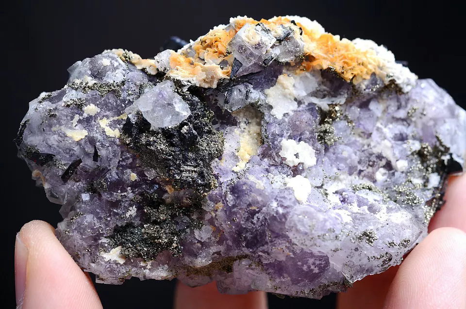 148gNatura Purple FLUORITE Wolframite Pyrite Calcite Mineral SpecimenYaogangxian