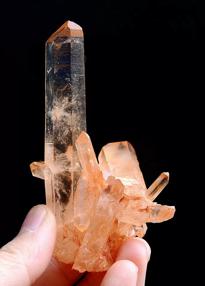 72g Natural Rare Transparent Red Skin QUARTZ Crystal Cluster Mineral Specimens