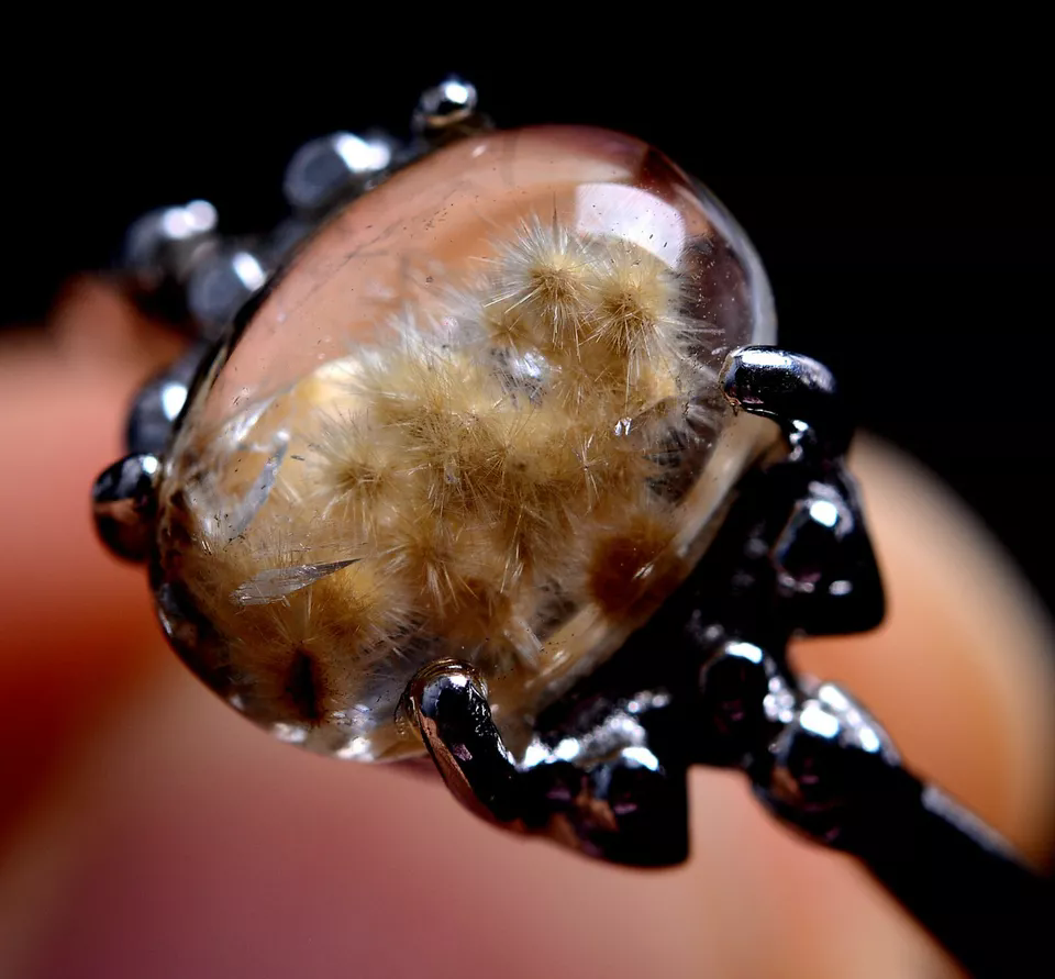 9.85ct Natural Gold Hair Rutilated Quartz Beads Wealth Healing Ring adjustable