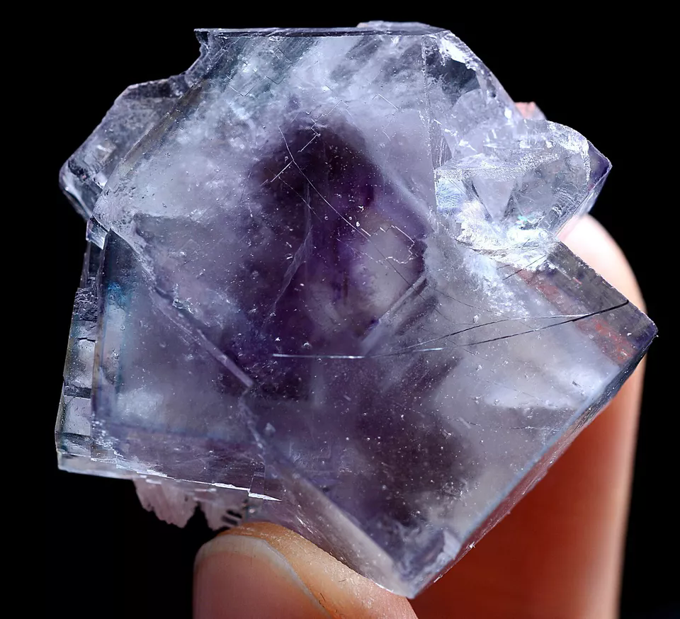 26g Natural Complete Purple Fluorite Crystal Mineral Specimen/Yaogangxian China