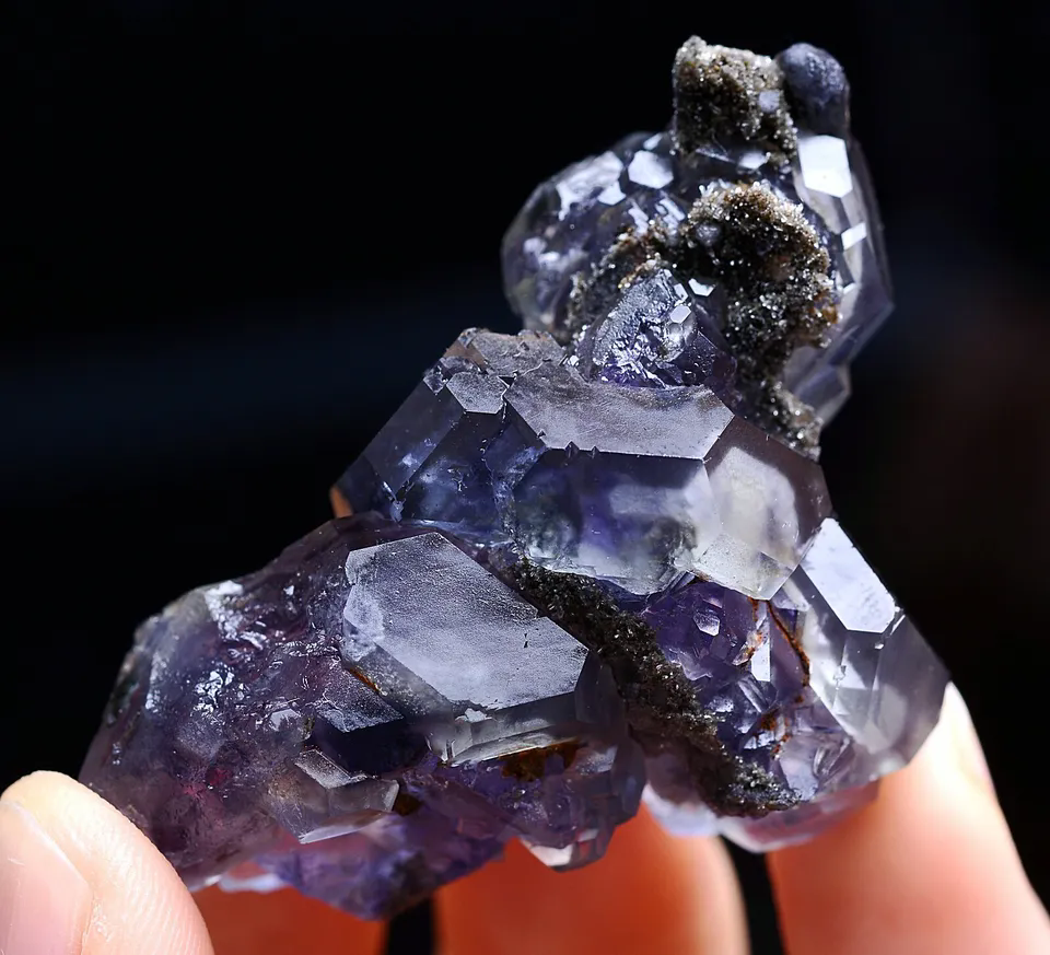 35.g COLLECTION NEWLY DISCOVERED RARE CUBE PURPLE FLUORITE MINERAL SAMPLES