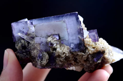 159g Natural Window Purple Fluorite Crystal Mineral Specimen /Yaogangxian China