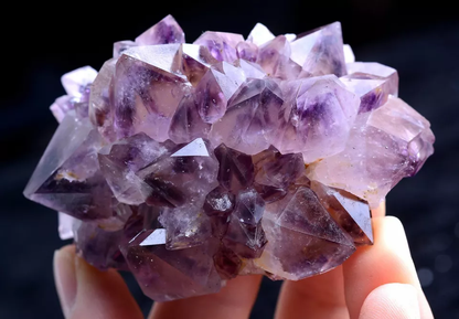 129gTransparent Natural Skeletal Amethyst Pyramid Quartz Srystal Point Specimen