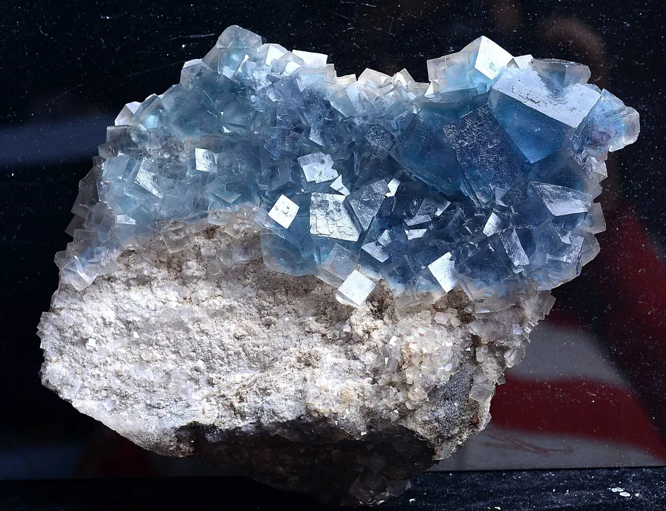 1303.g New Find Transparent Blue Cube Fluorite Crystal Cluster Mineral Specimen