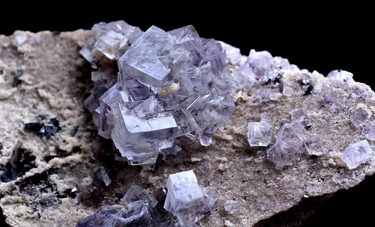 106.g Newly DISCOVERED RARE CUBE PURPLE FLUORITE MINERAL SAMPLES/Yao Gang Xian