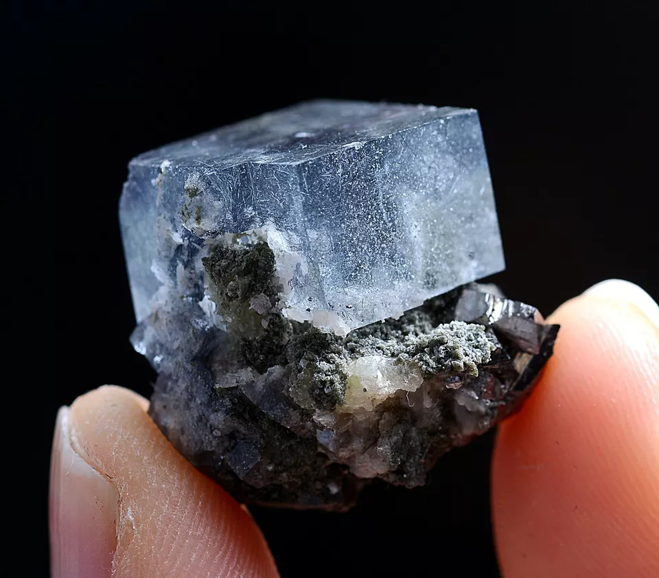 11g Natural Bismuthinite Fluorite Arsenopyrite Mineral Specimen/YaoGangXian