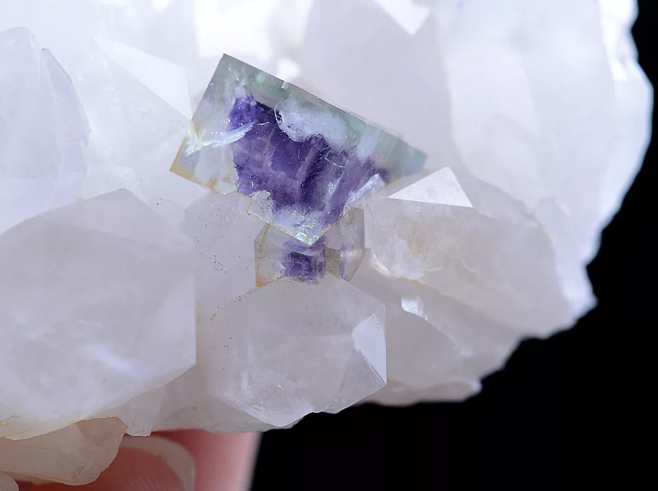 121.0g Natural Window Purple Fluorite Crystal Mineral Specimen/YaogangxianChina