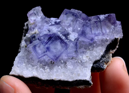 27g  MUSEUM COLLECTION NEWLY DISCOVERED RARE PURPLE FLUORITE MINERAL  SAMPLES