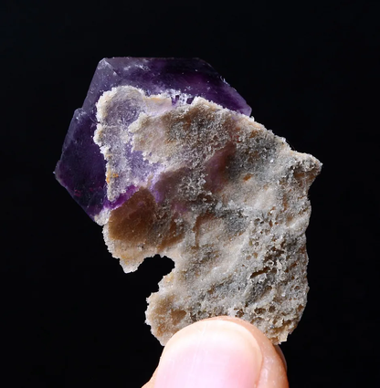 7.51g COLLECTION NEWLY DISCOVERED RARE  PURPLE & RED FLUORITE MINERAL SAMPLES