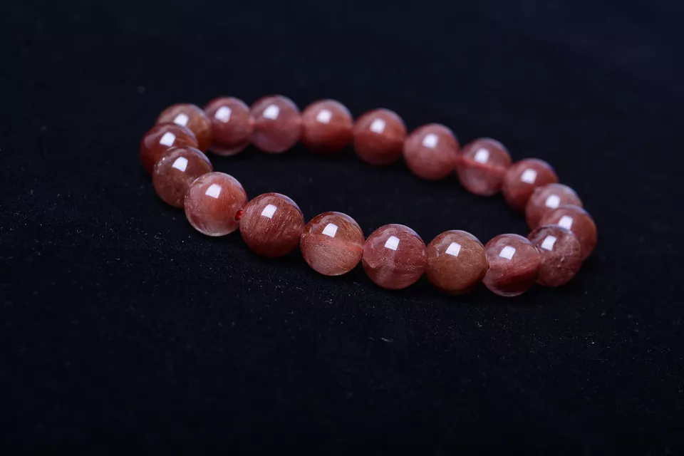 11mm Natural Gold Red Rutilated Quartz Crystal Woman Cure Powerful Bracelet