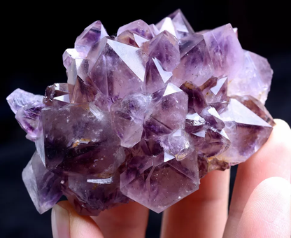 129gTransparent Natural Skeletal Amethyst Pyramid Quartz Srystal Point Specimen