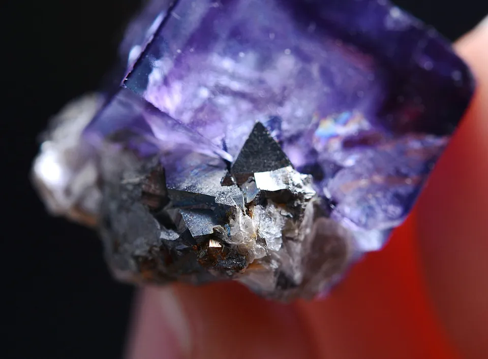 10g Natural Window Purple Fluorite & Arsenopyrite Mineral Specimen/Yaogangxian