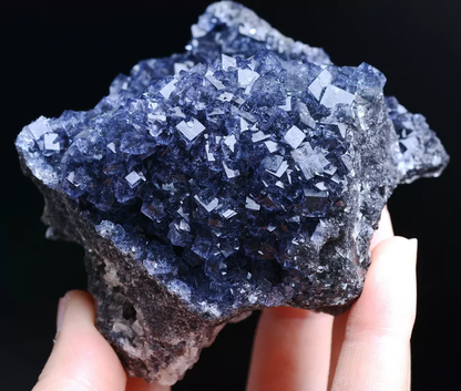 381g Natural Complete Blue Fluorite Crystal Mineral Specimen/Yaogangxian China