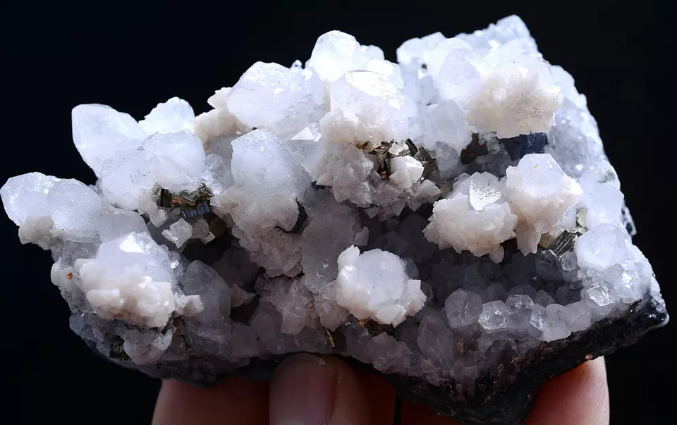 178g Natural Beauty Crystal & Pyrite Dolomite Mineral specimens/Jiangxi  China