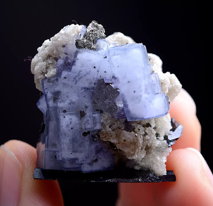 19g Natural Blue And White Porcelain Fluorite Wolframite Mineral Specimen/China