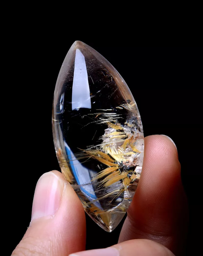 Natural Gold Rutilated Quartz Crystal Woman Men Cure Powerful Pendant  22.3g