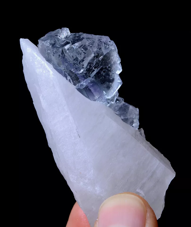 ATURAL TRANSPARENT GEM LEVEL CRYSTAL & PURPLE FLUORITE MINERAL SAMPLES 47.13g