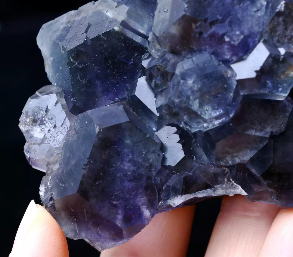 192.21g Newly DISCOVERED RARE PURPLE FLUORITE CRYSTAL MINERAL SPECIMEN/ China