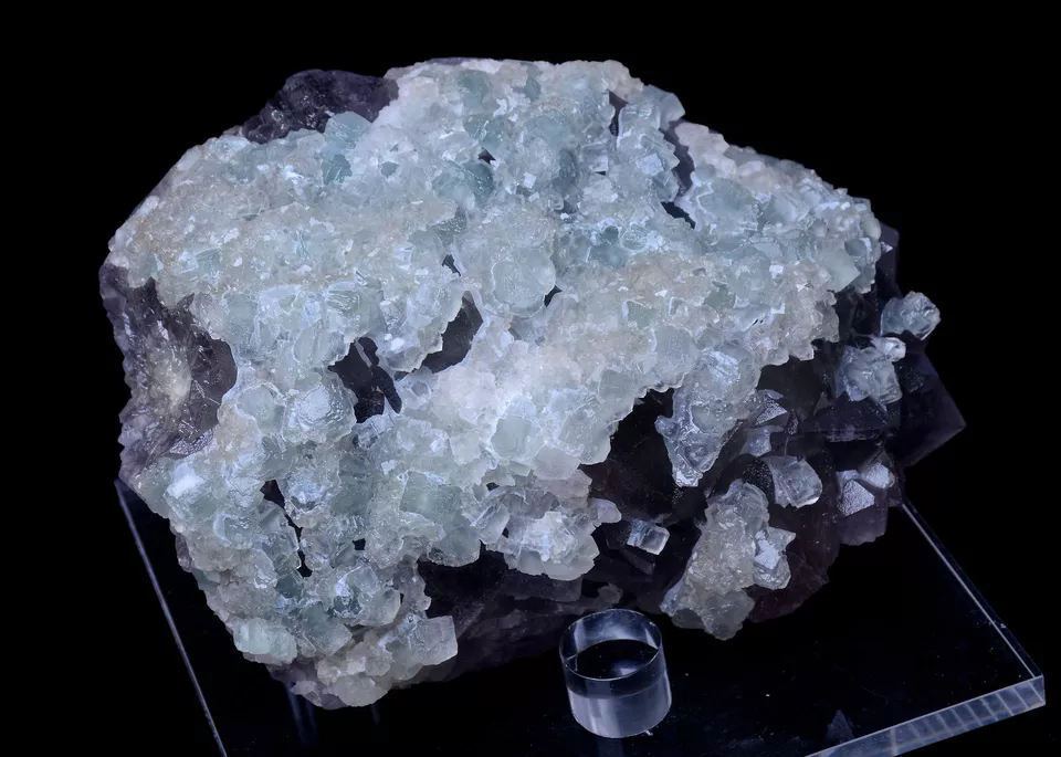 China/Newly DISCOVERED RARE GREEN FLUORITE CRYSTAL MINERAL SPECIMEN 1941g