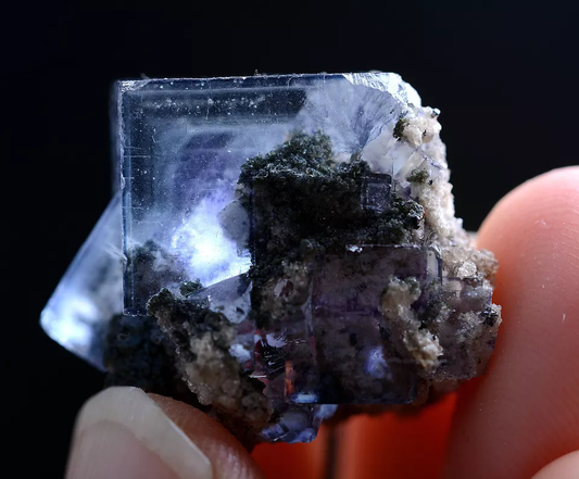 12g Natural Phantom Window Purple Fluorite Mineral Specimen/Yaogangxian China