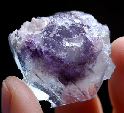 26g Natural Complete Purple Fluorite Crystal Mineral Specimen/Yaogangxian China