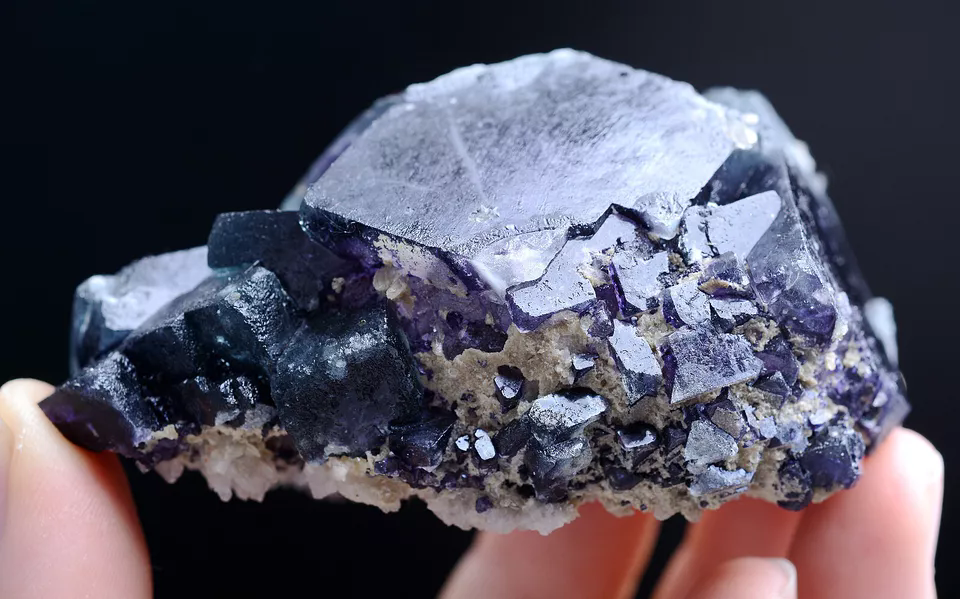 198.g Natural Devil's Eye Purple FLUORITE Mineral Specimen/Inner Mongolia  China