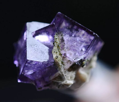 2.7g Natural Clear Phantom Purple FLUORITE Mineral Specimen /Yaogangxian China