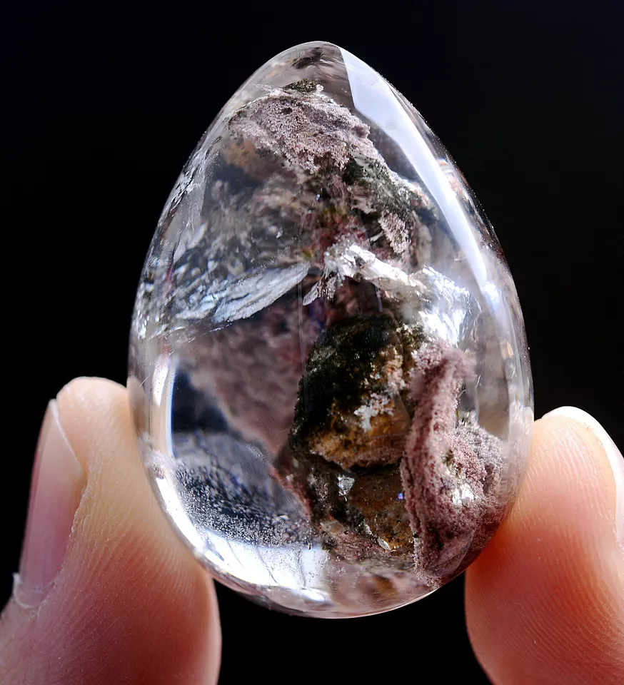 23gNatural Clear Red Ghost Phantom Quartz Crystal Men And Women Pendant Healing