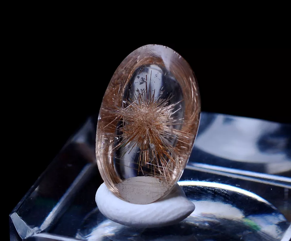 0.94g Natural Gold Rutilated Quartz Crystal  Cure Powerful Sunflower Ring