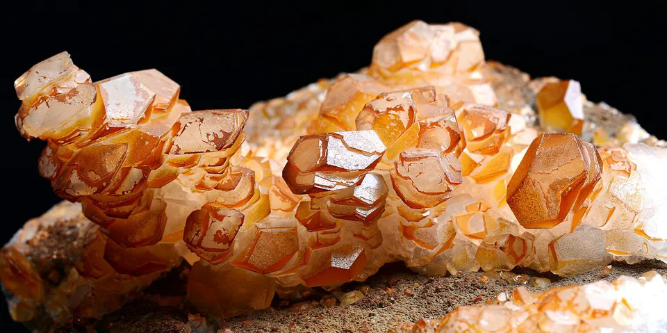 842.5g Natural Rare Yellow “Benz ” Tower-Like Calcite Mineral Specimen/ China