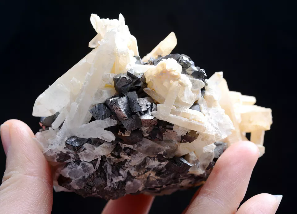 387g  Natural Rare Arsenopyrite Crystal Cluster Mineral Specimen /yaogangxian