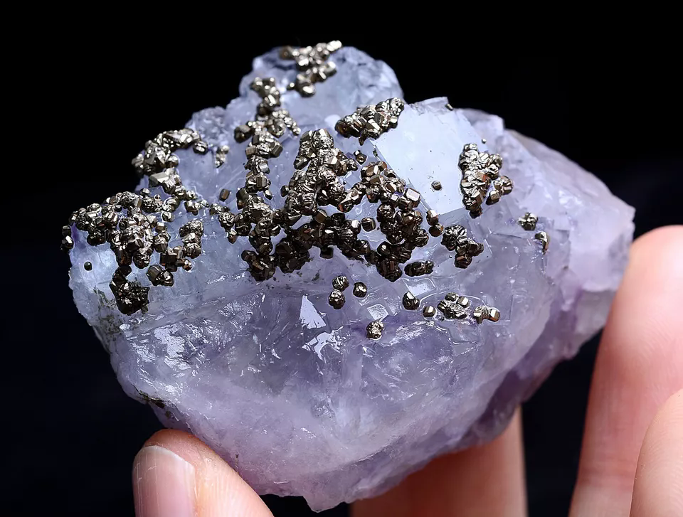 71g RARE PURPLE FLUORITE & CHALCOPYRITE SYMBIOTIC MINERAL SAMPLES/ Yaogang xian