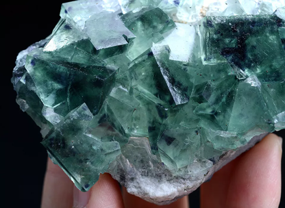 186g Natural Phantom Window Green Fluorite Crystal Mineral Specimen/China