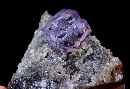 40.5g NEWLY DISCOVERED TRANSPARENT PURPLE FLUORITE MINERAL SAMPLES/Yaogang xian