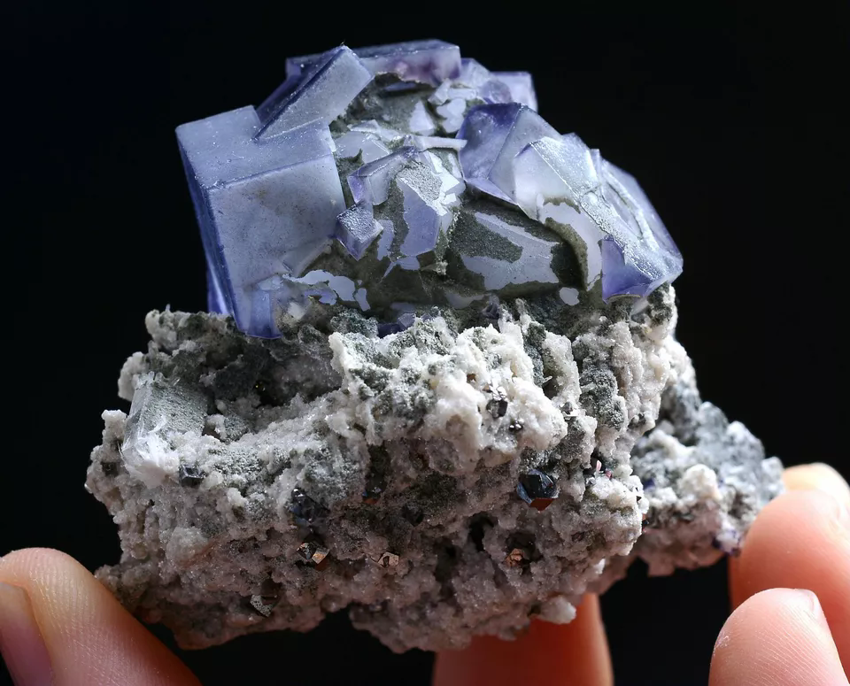 68g Natural Purple Window Fluorite & Arsenopyrite Mineral Specimen/Yaogangxian