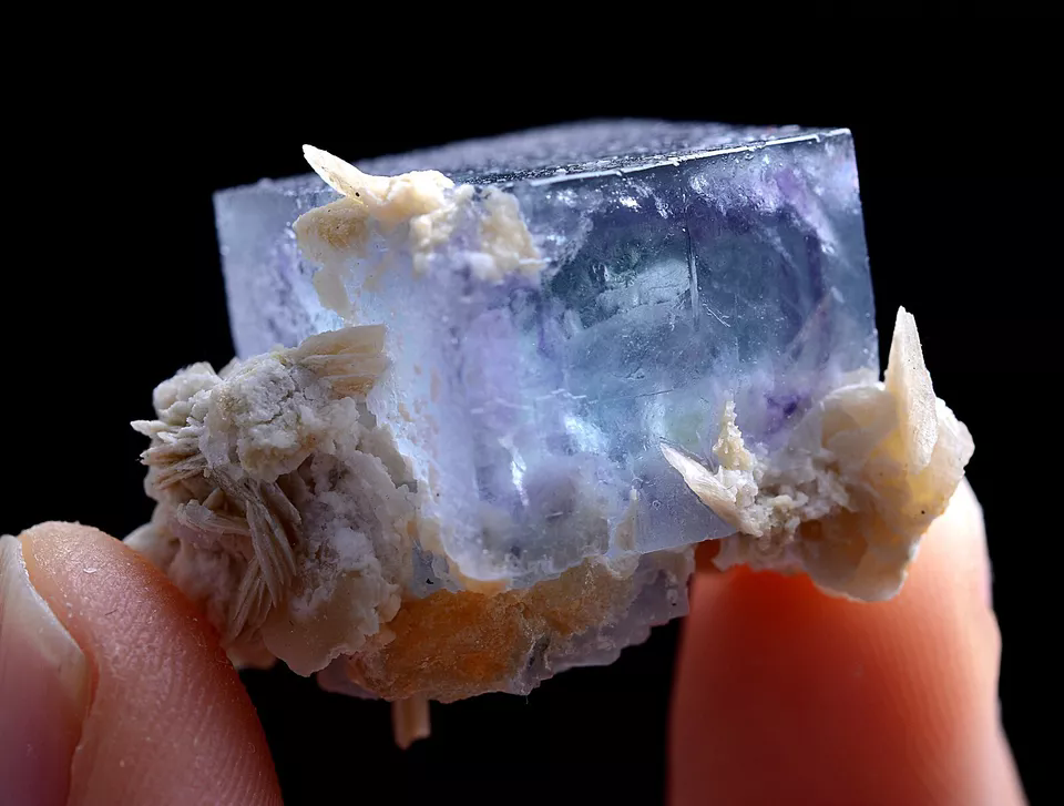 16g Natural Phantom Window Purple Fluorite Calcite Mineral Specimen/Yaogangxian