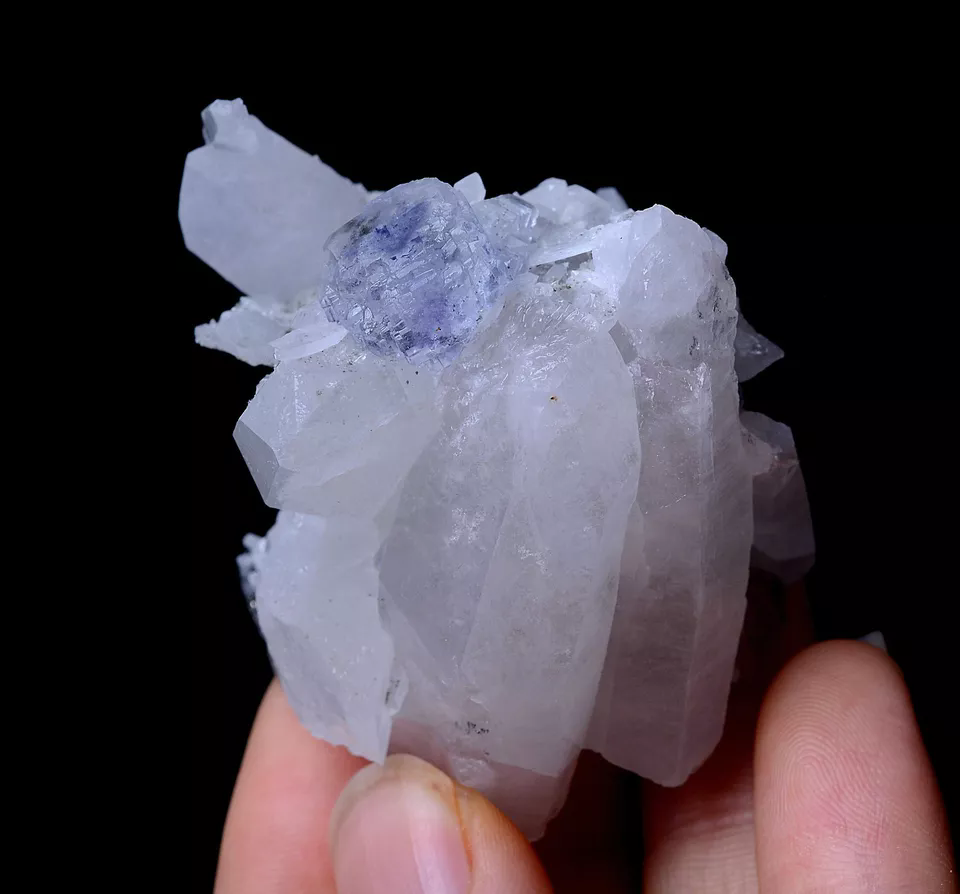 73.52g NEWLY DISCOVERED RARE PURPLE FLUORITE &CRYSTAL SYMBIOTIC MINERAL SAMPLES