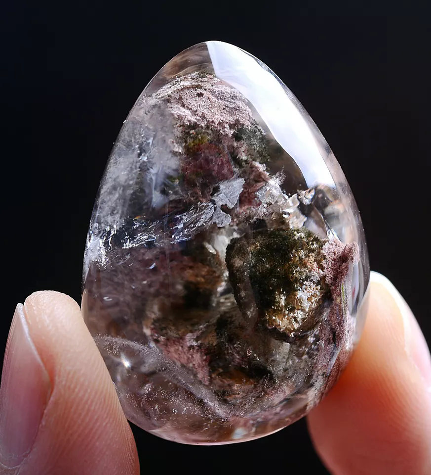 23gNatural Clear Red Ghost Phantom Quartz Crystal Men And Women Pendant Healing