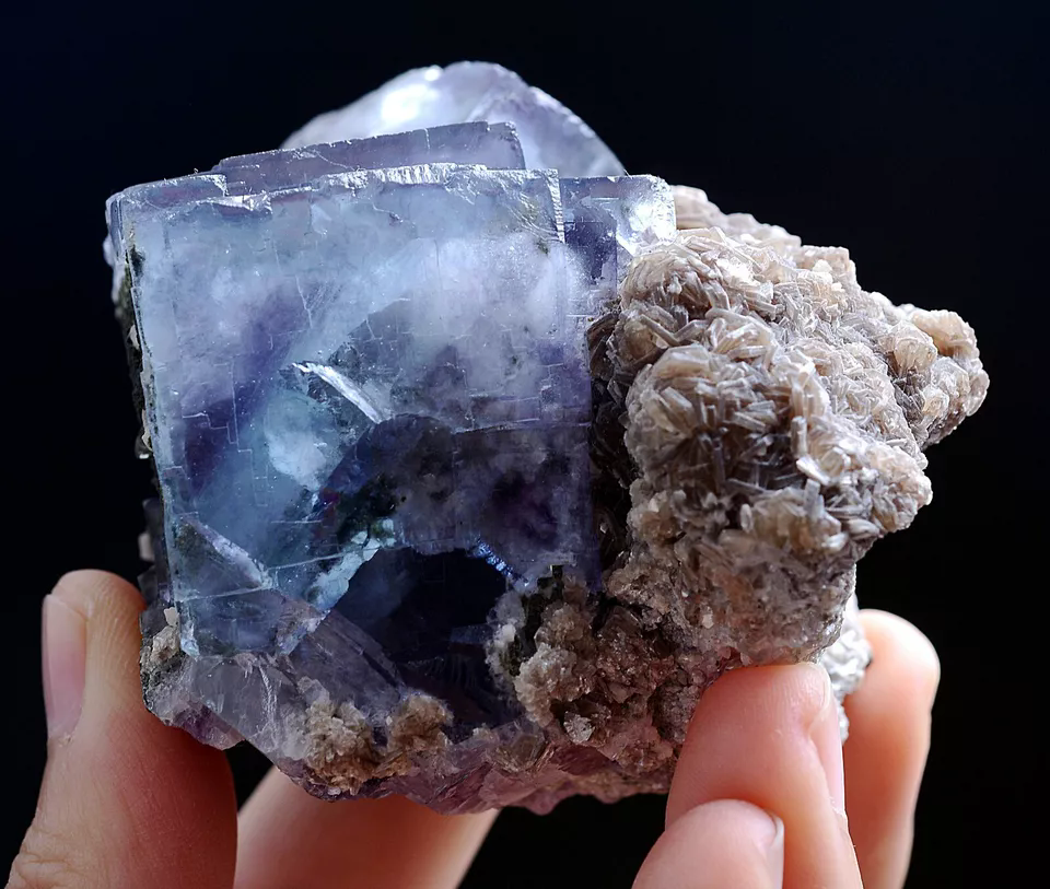 246g Natural Window Purple Fluorite & Calcite Mineral Specimen/ YaogangxianChina