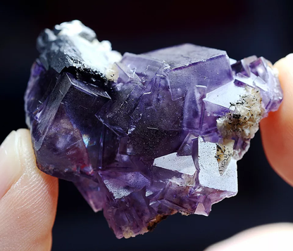 26.g NEWLY DISCOVERED RARE PURPLE FLUORITE MINERAL SAMPLES/Yaogang xian