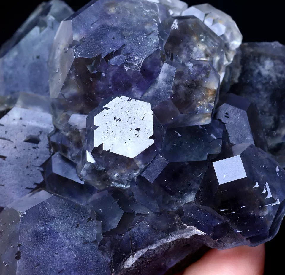 192.21g Newly DISCOVERED RARE PURPLE FLUORITE CRYSTAL MINERAL SPECIMEN/ China