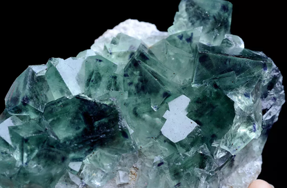 186g Natural Phantom Window Green Fluorite Crystal Mineral Specimen/China