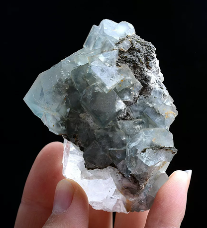 150g Natural Blue And White Porcelain Fluorite Mineral Specimen/Yaogangxian