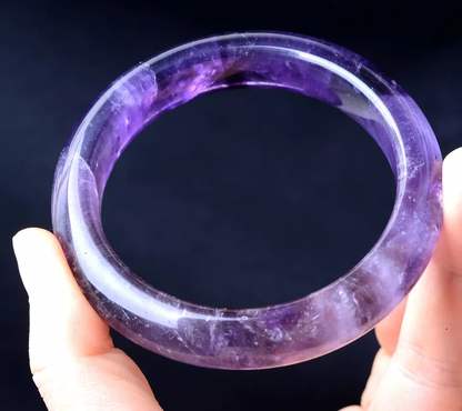 59.2mm Natural Lavender Amethyst Quartz Crystal Treatment Bangle Inner Diameter