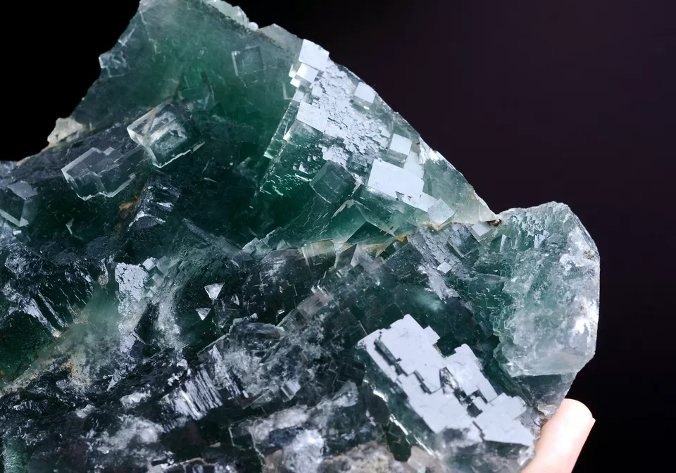 899.0g NATURAL Clear Green Cubic FLUORITE Crystal Cluster Mineral Specimen China