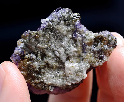 32.g Yao Gang Xian NEWLY DISCOVERED RARE PURPLE FLUORITE MINERAL SAMPLES