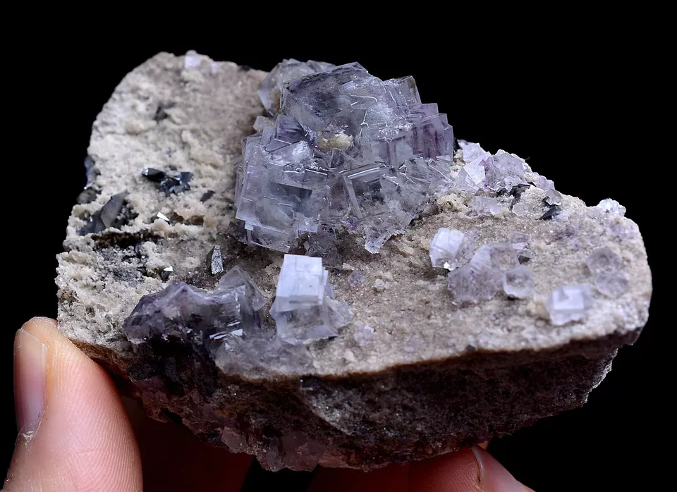 106.g Newly DISCOVERED RARE CUBE PURPLE FLUORITE MINERAL SAMPLES/Yao Gang Xian