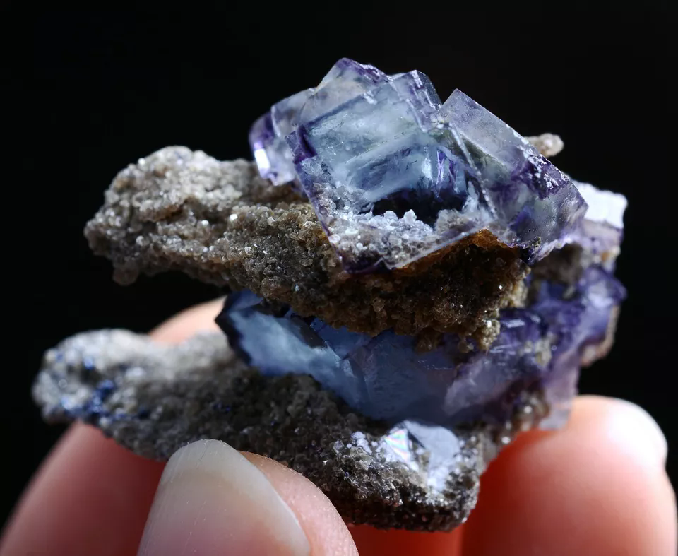 20g Natural Phantom Window Purple Fluorite Mineral Specimen/ Yaogangxian  China