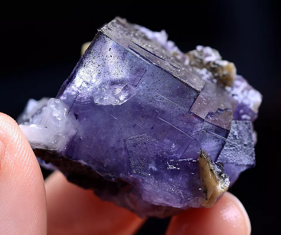 32.g Yao Gang Xian NEWLY DISCOVERED RARE PURPLE FLUORITE MINERAL SAMPLES